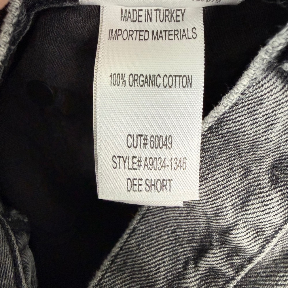 AGOLDE Dee Short in Moxy Denim Frayed Cut Off Grey High Waisted Cotton Size 27 - Picture 14 of 14